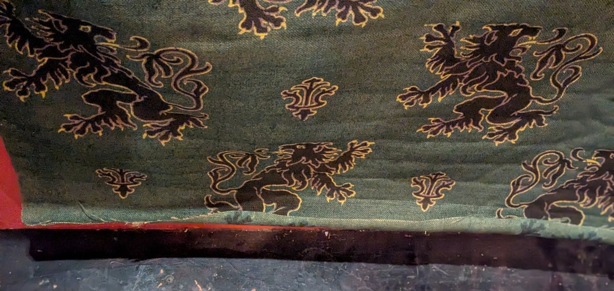 Tenture à décor néo-gothique - lions héraldiques - circa 1880-photo-3