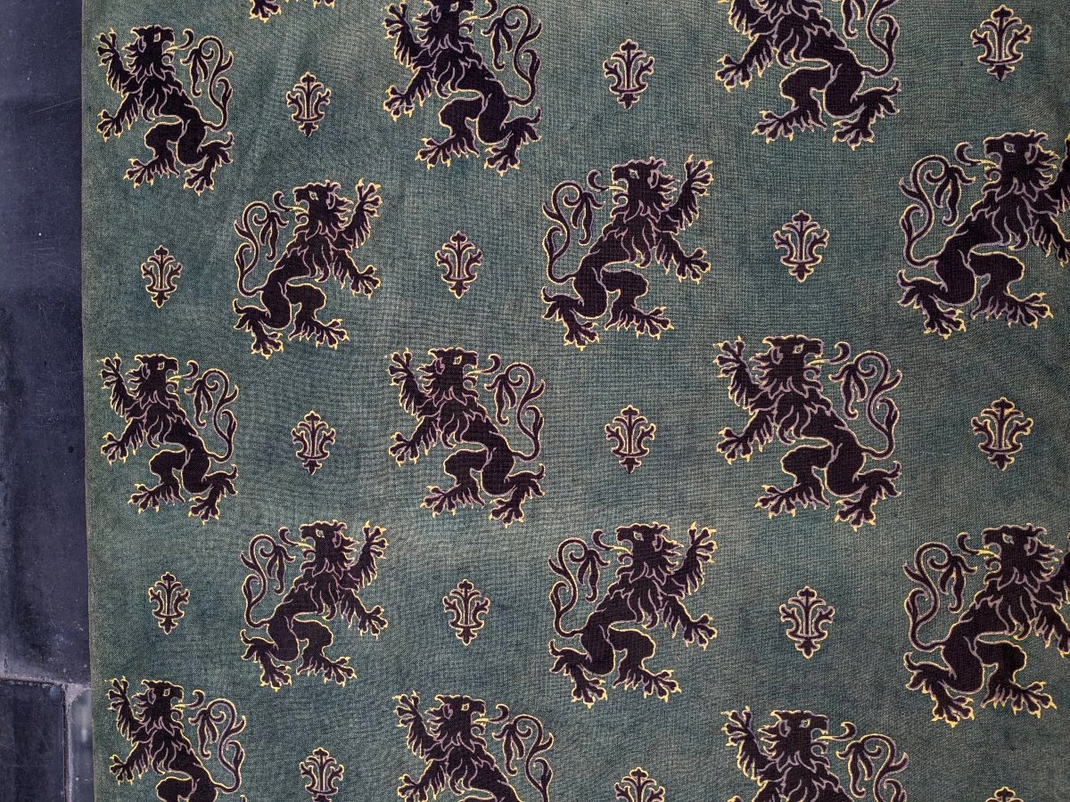 Tenture à décor néo-gothique - lions héraldiques - circa 1880-photo-5