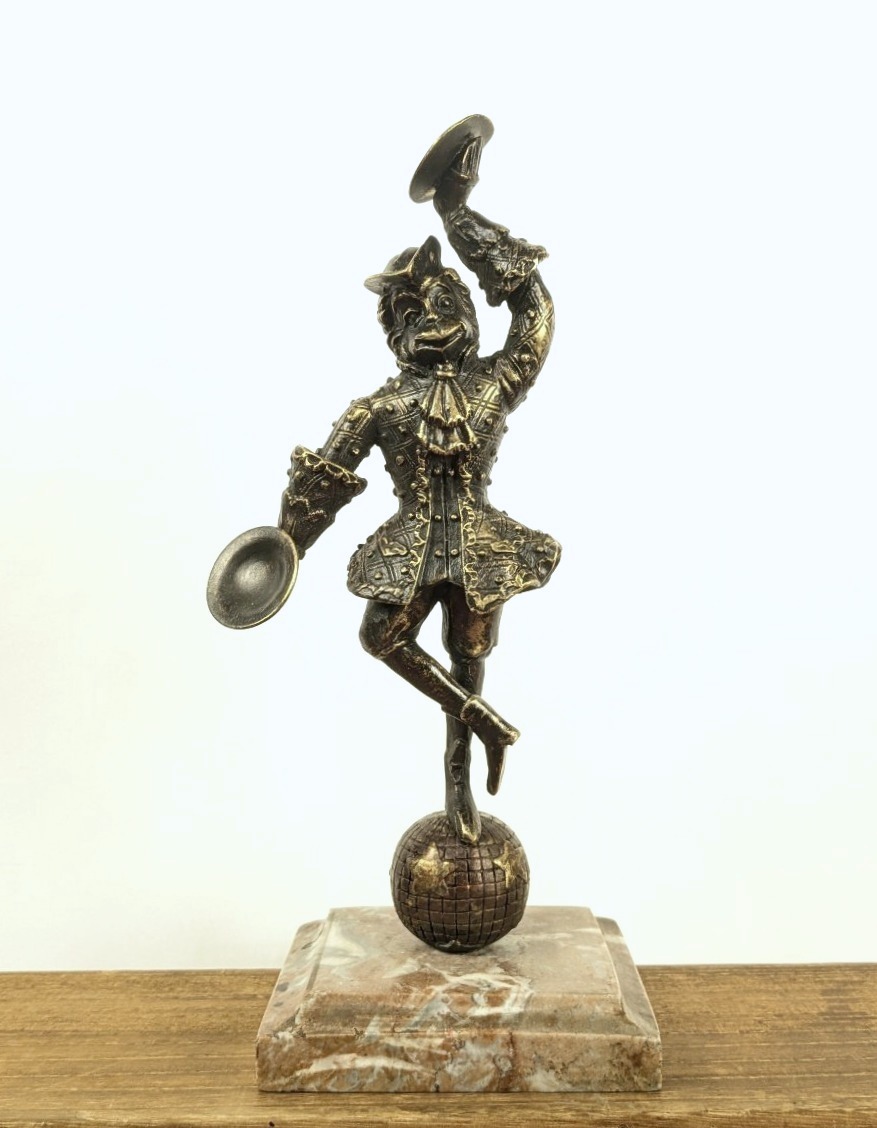 The Venetian Monkey And Musician - Late 19th-century Bronze