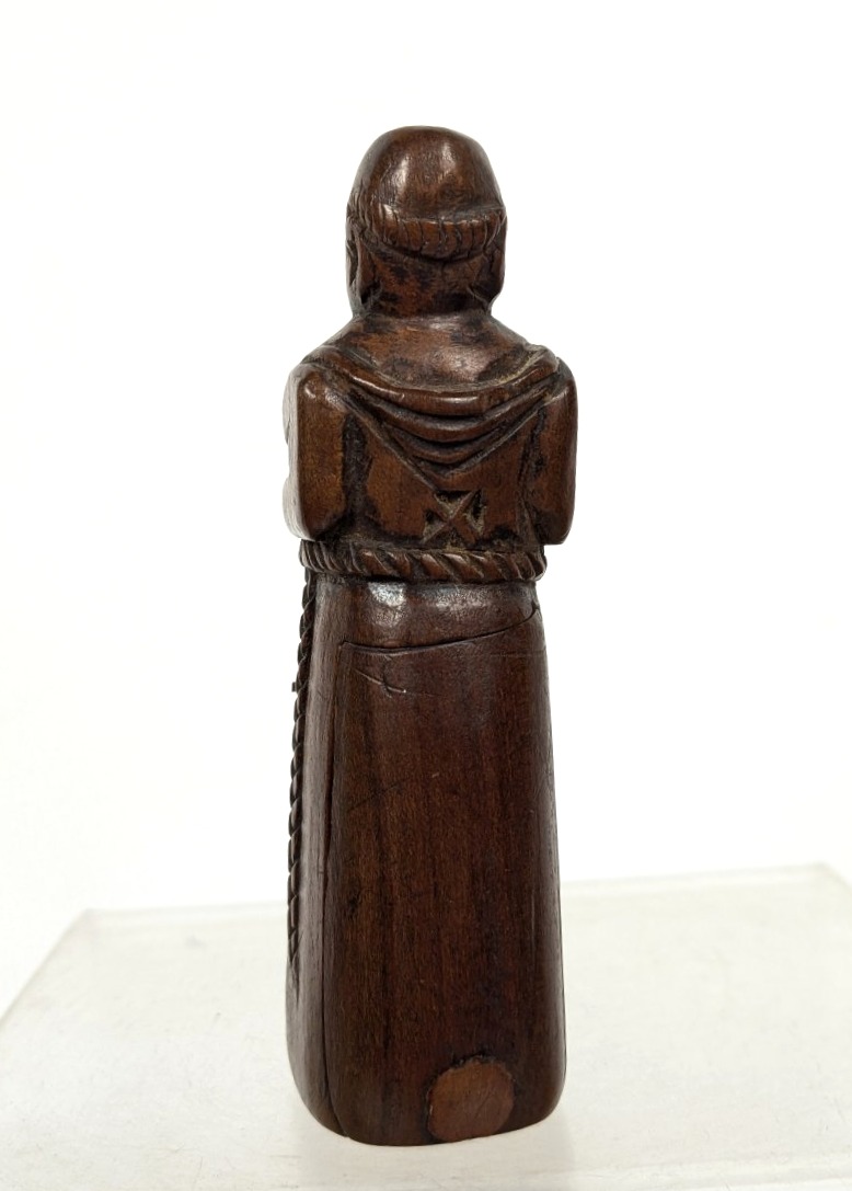 A Naughty Monk – Erotic Snuffbox, Circa 1900-photo-2