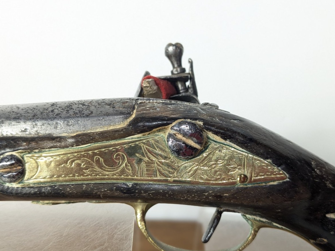 Petit pistolet à silex du XVIIIᵉ siècle-photo-3