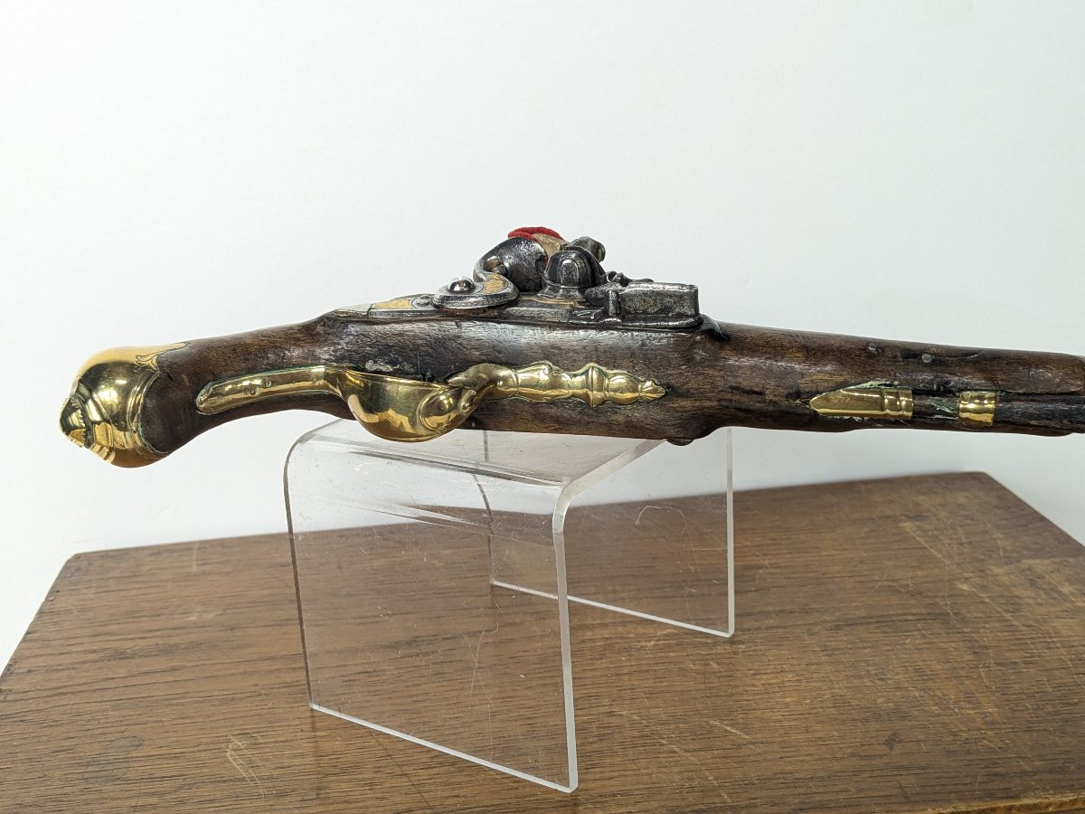 Petit pistolet à silex du XVIIIᵉ siècle - signé Lazaron -photo-3