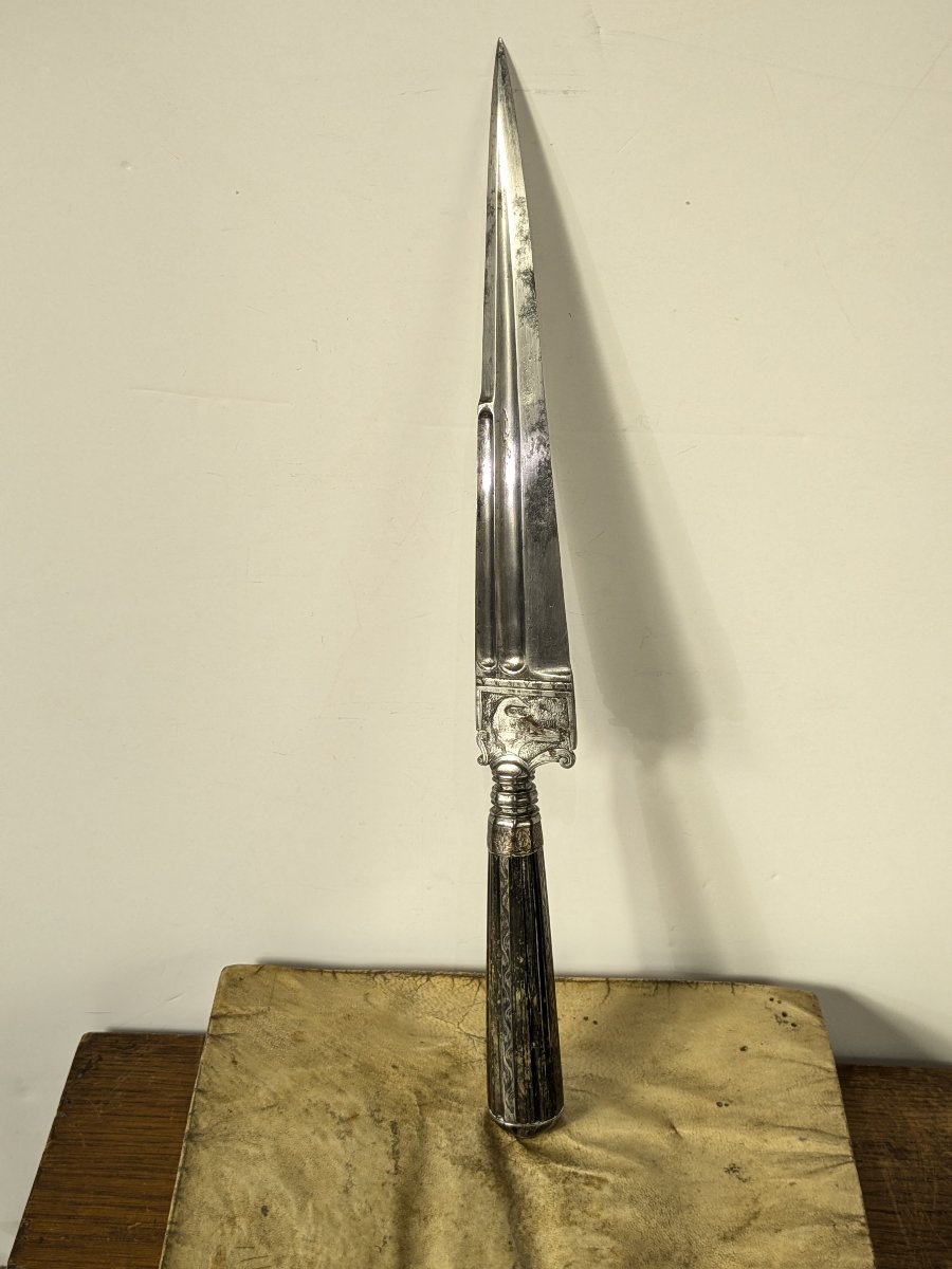 Genoese Knife With Animal Motifs—italy, Circa 1700