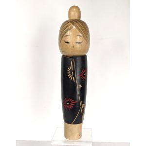 Kokeshi Doll - Ume - Plum Blossom, Master Sato Suigai (japan 1920 -?) -ko 142