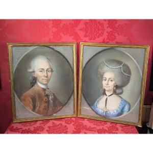 Jean-Baptiste Auclerc-Descottes, médecin du Comte d’Artois, et son épouse. Pastels 1782.