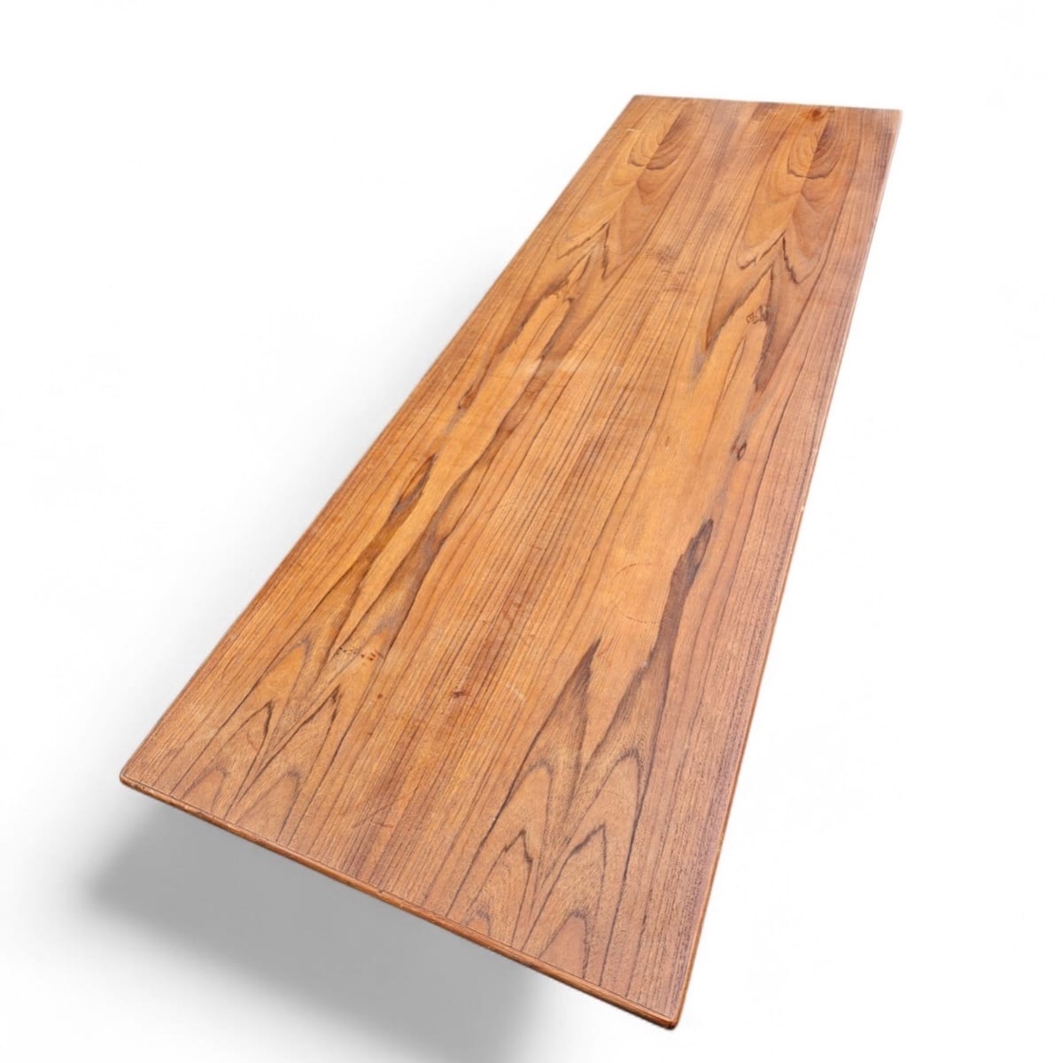 Table-photo-2