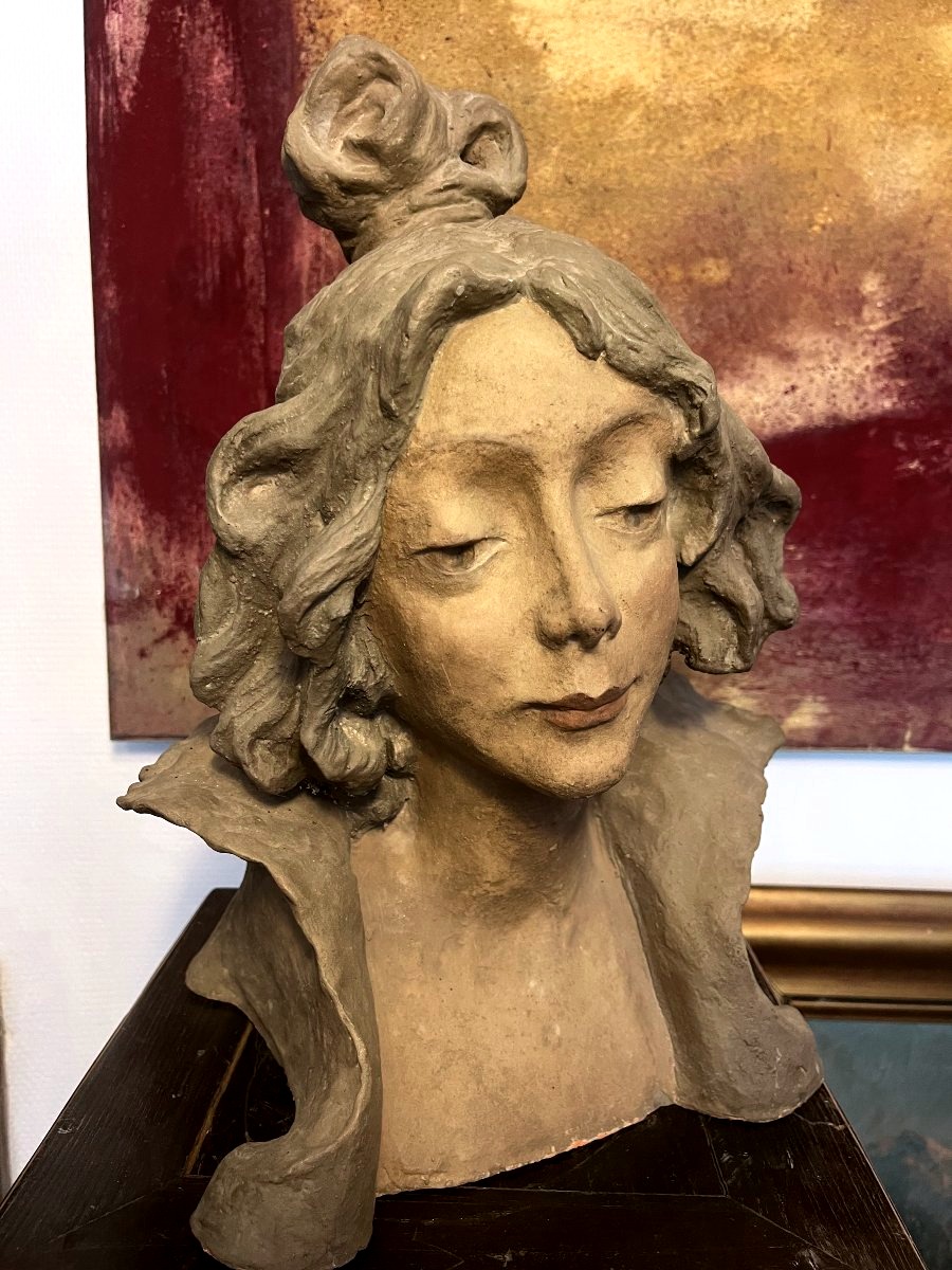 Terracotta Busto