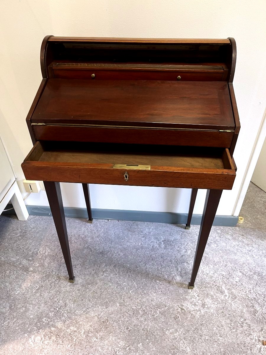 Small 19th-century Cylinder Desk-photo-2
