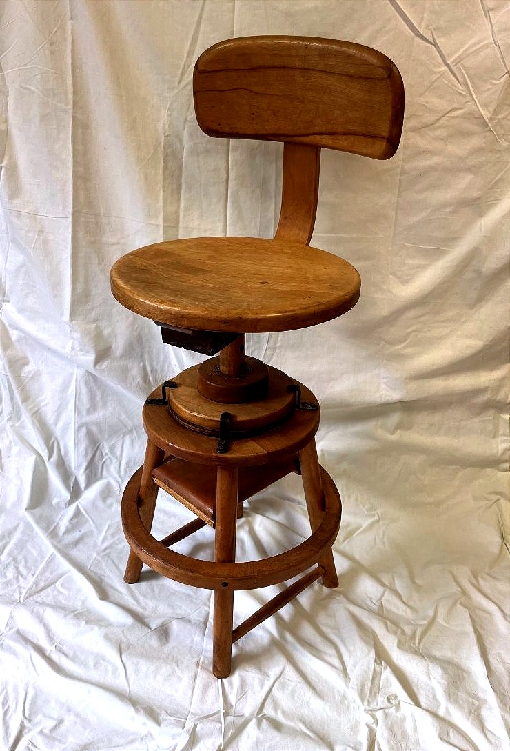 CHAISE D' ARCHITECTE