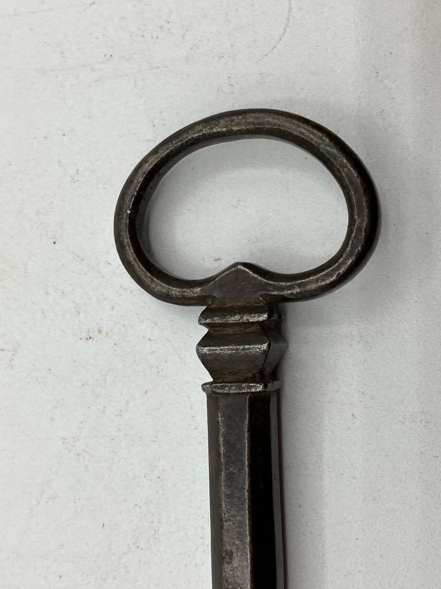 Key In Forged Iron-photo-3