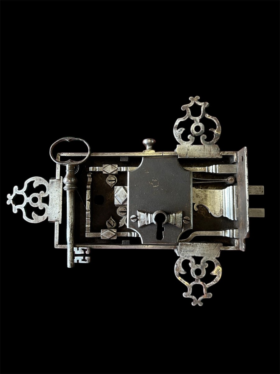 Iron Key And Lock