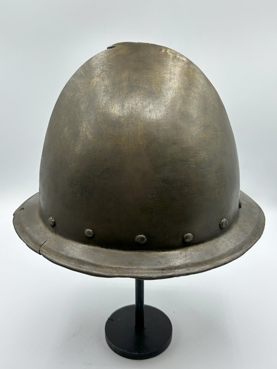 Casque Cabaset en fer forgé-photo-3