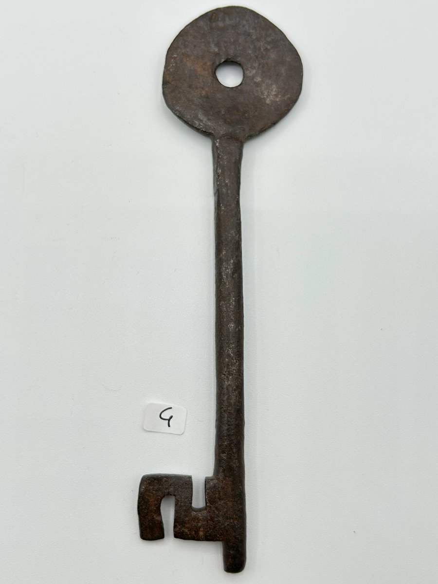Iron Key-photo-2
