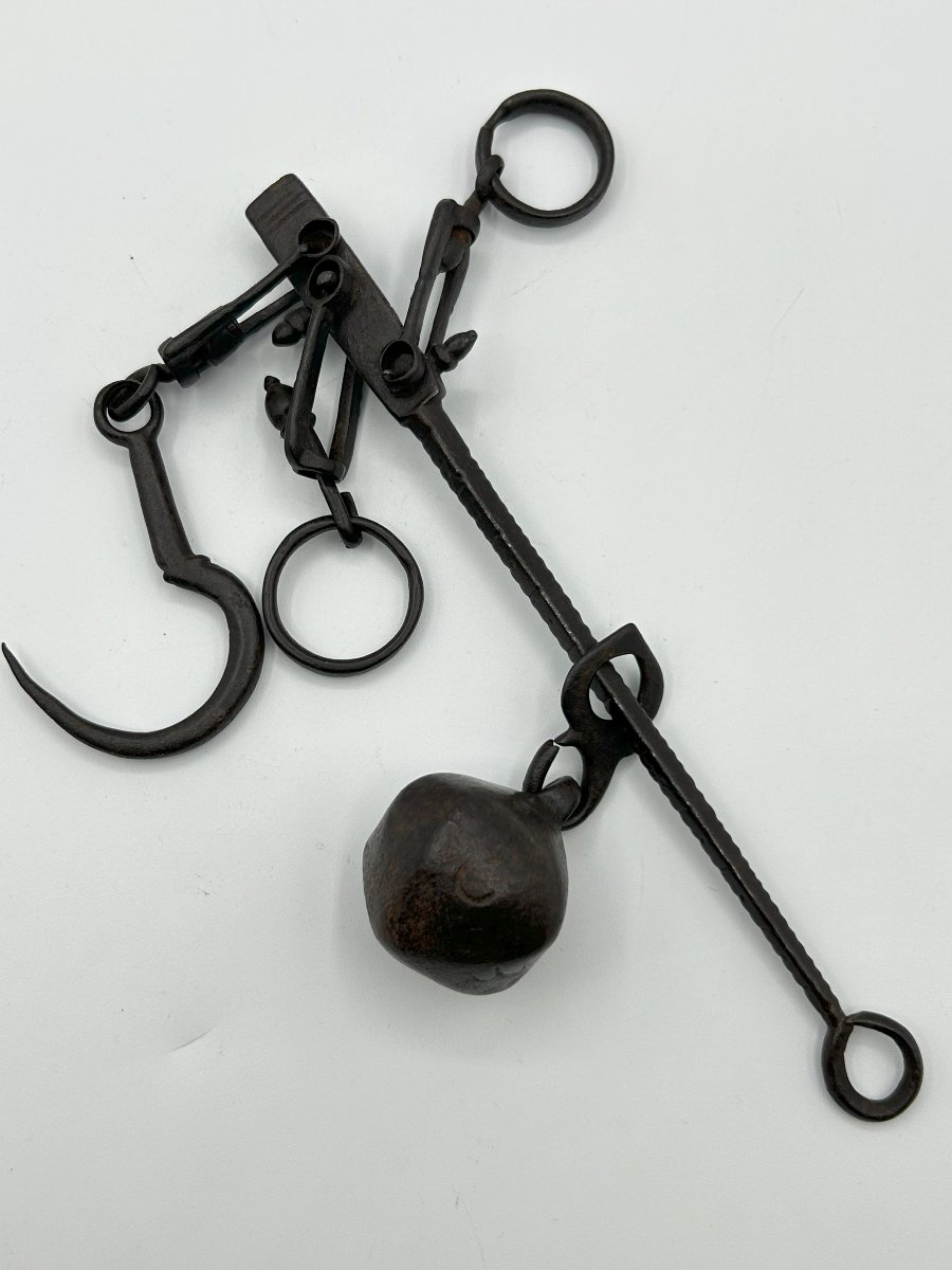Iron Scales-photo-1