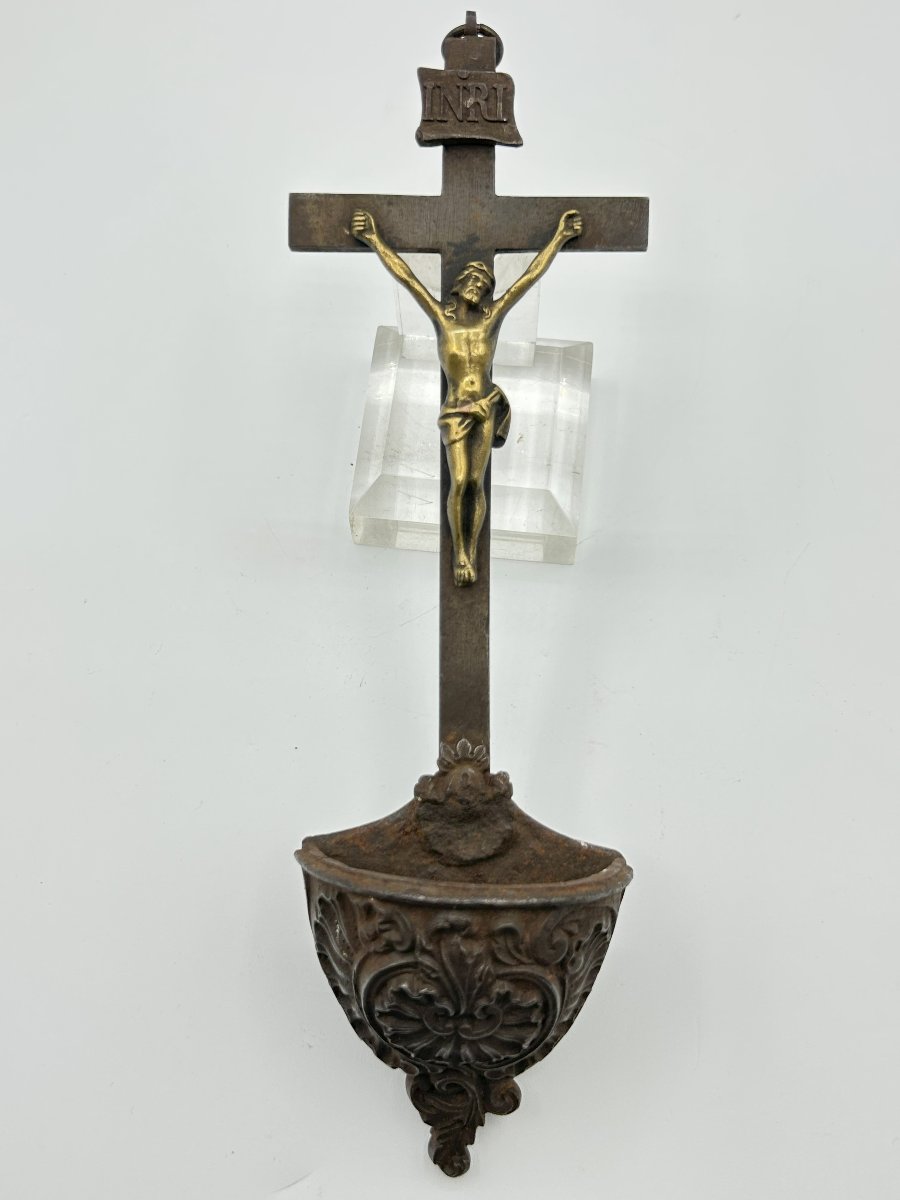 Iron Stoup-photo-2