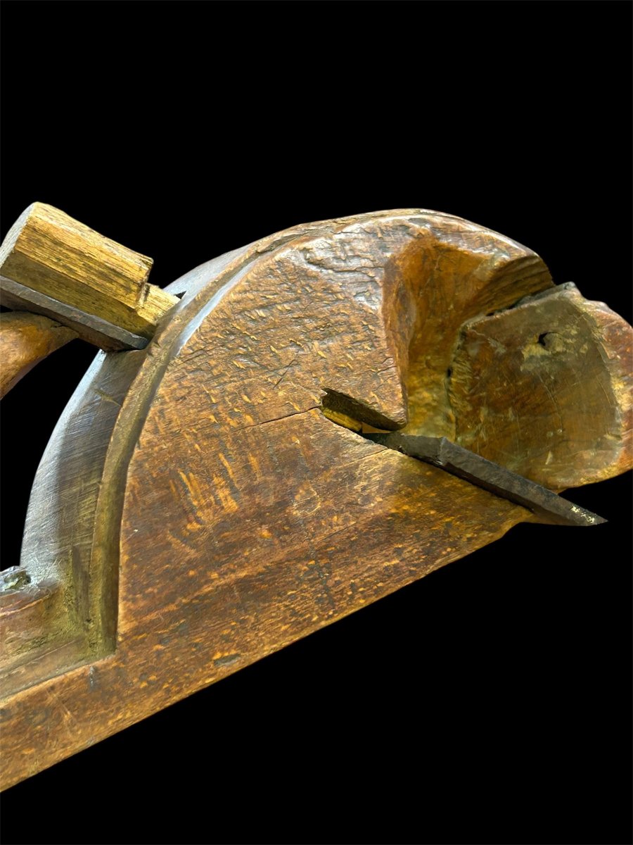 Rabot de charpentier en bois sculpté 18e-19e siècle-photo-5