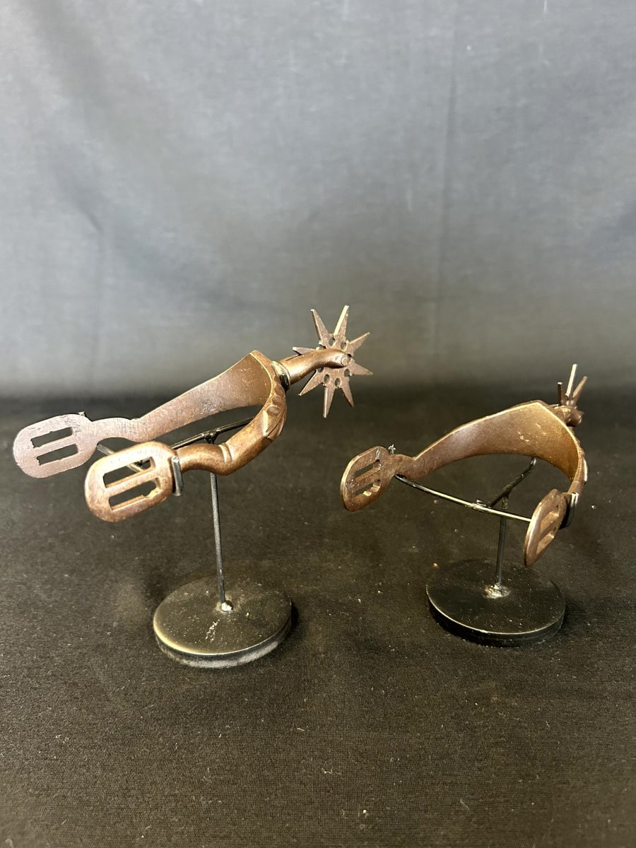 Horse Stirrups In Iron-photo-4
