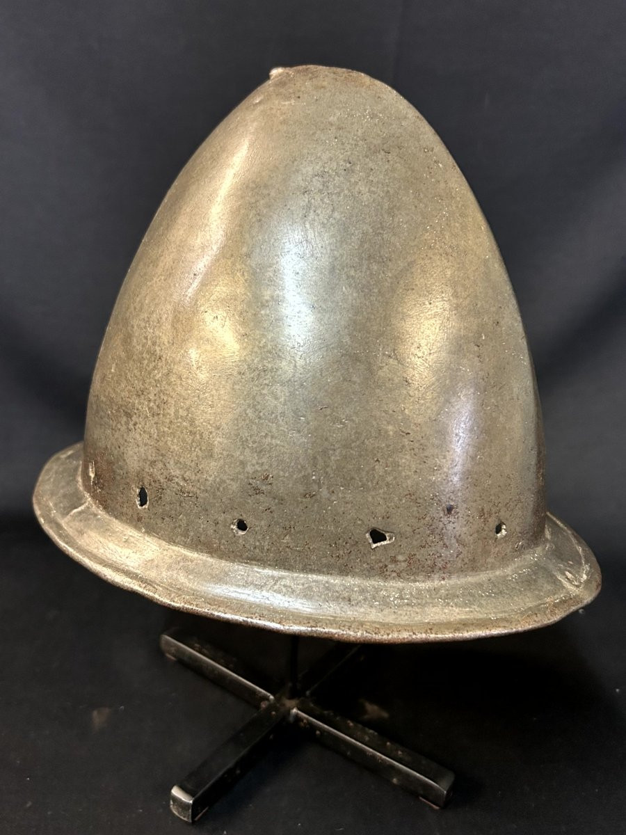 Iron Helmet-photo-2