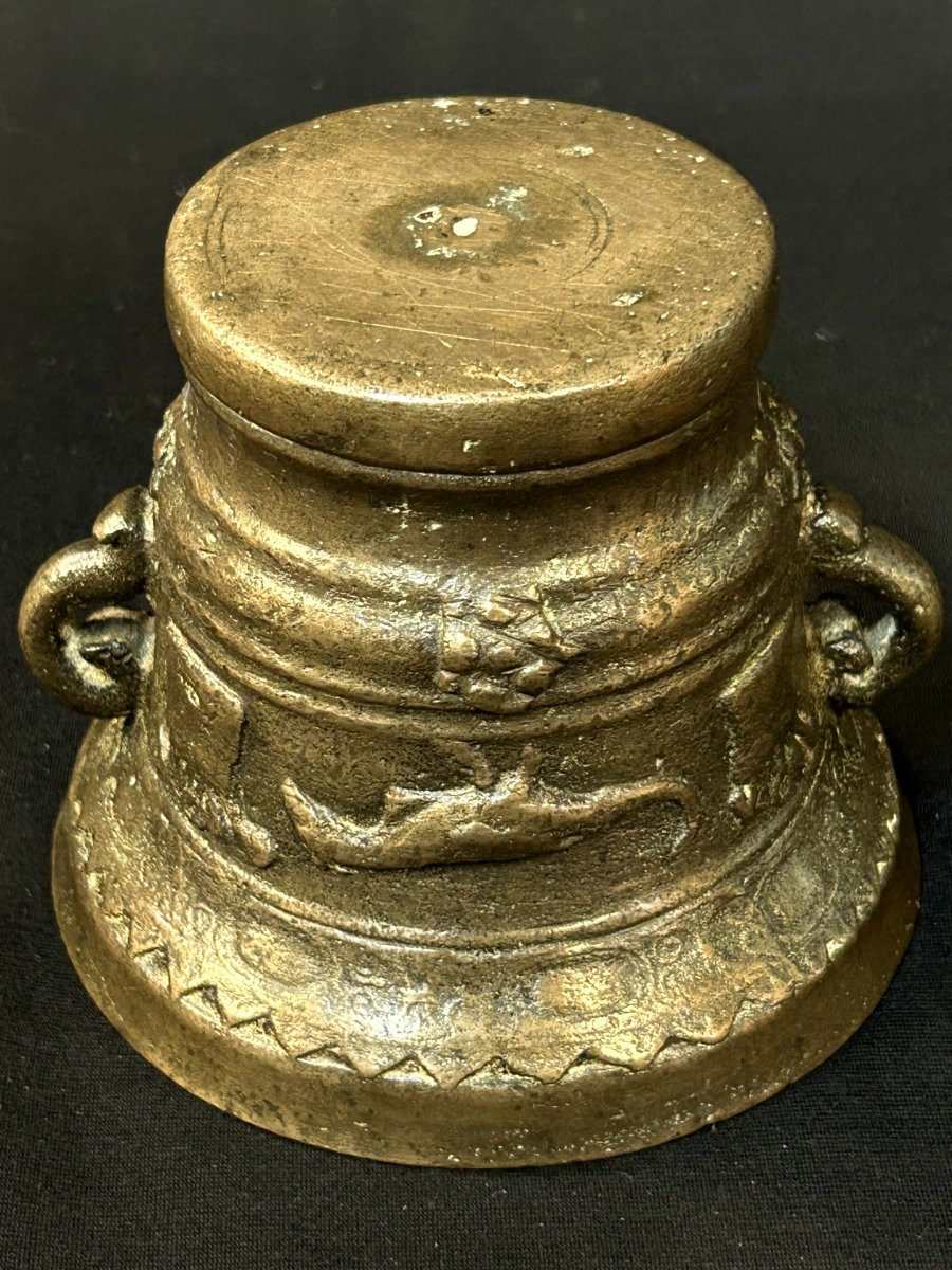 Mortier de pharmacie en bronze-photo-4