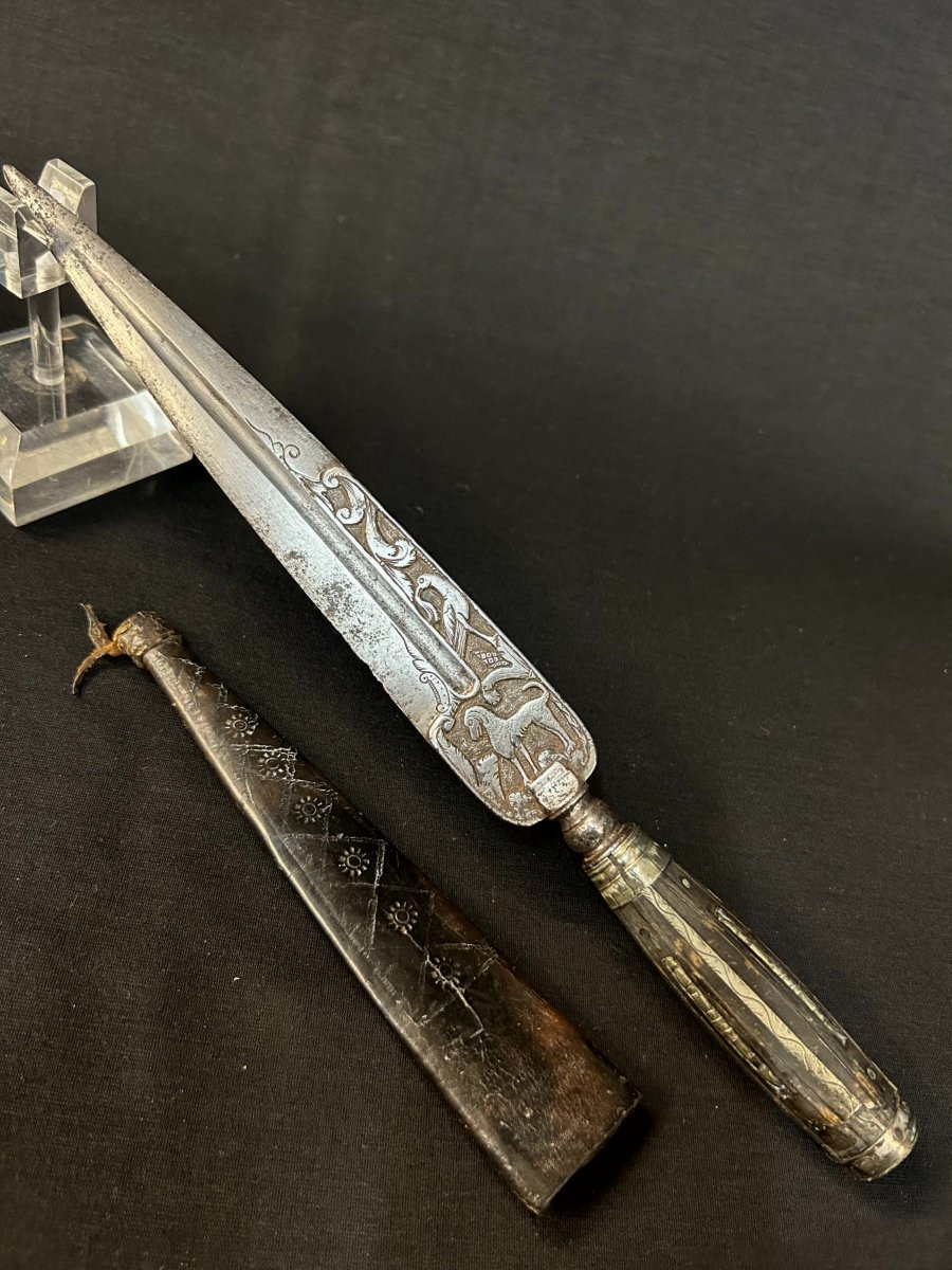Couteau d'aristocrate en fer forgé avec manche en corne-photo-2