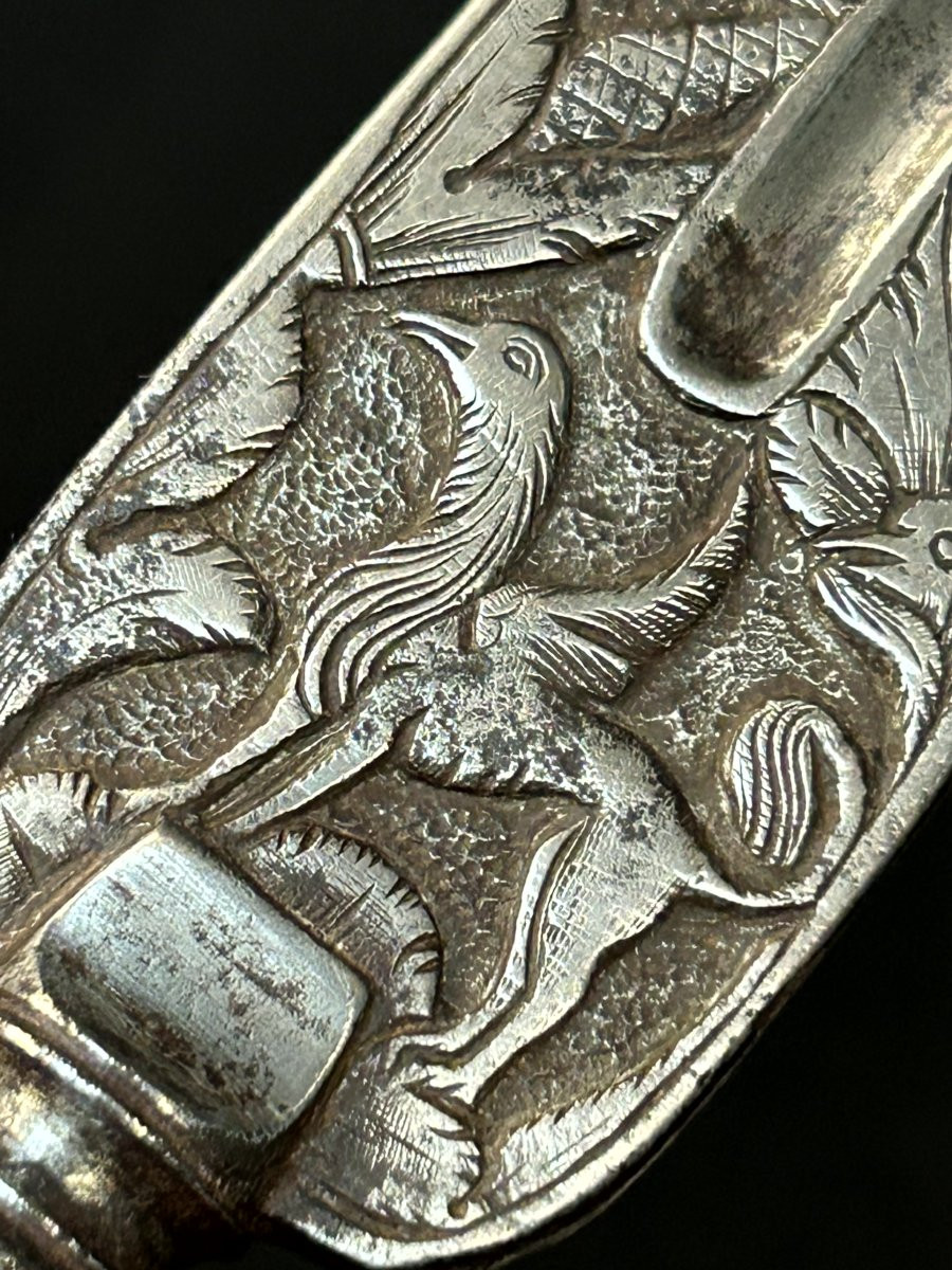 Couteau d'aristocrate en fer forgé avec manche en corne-photo-4