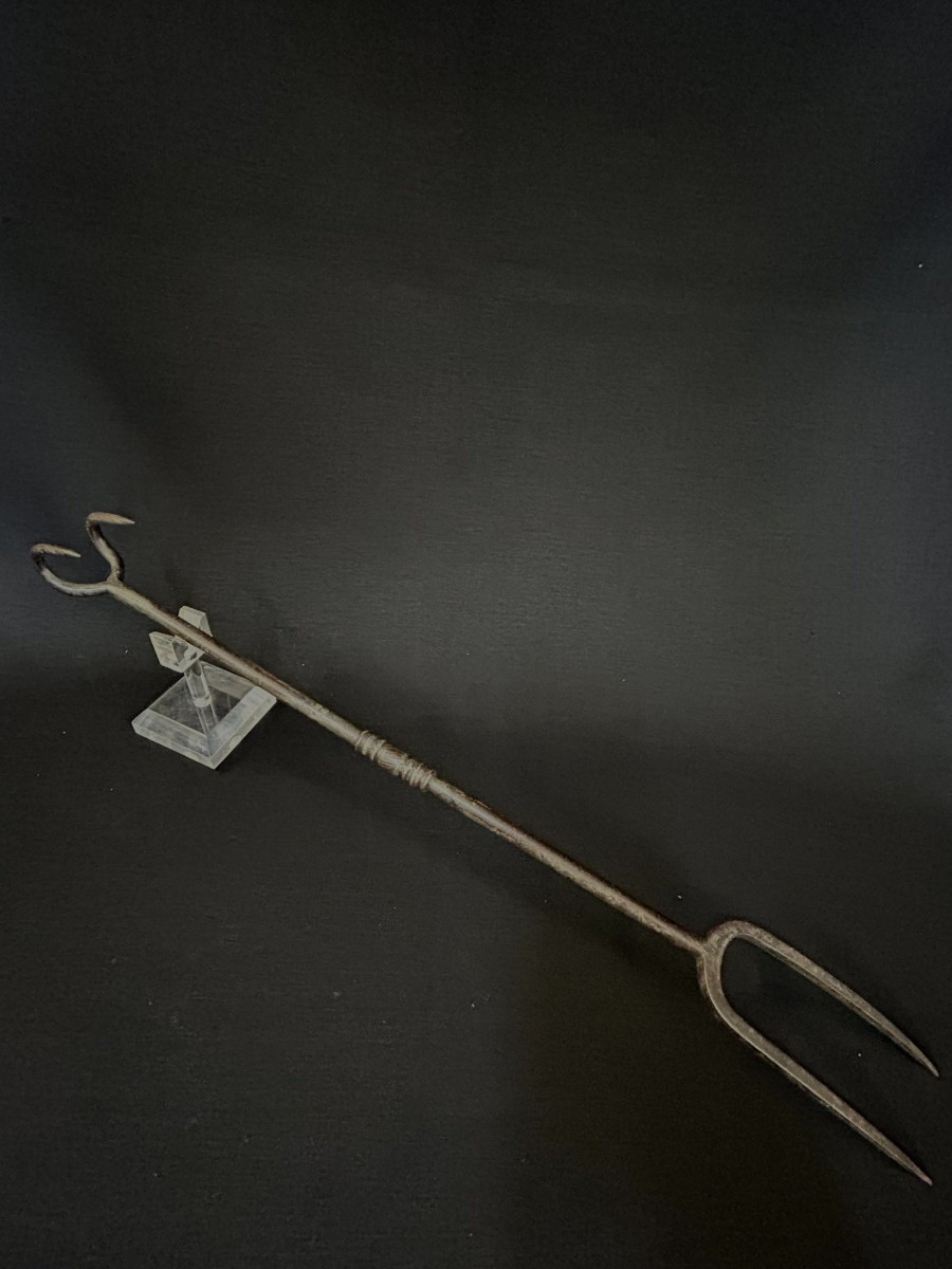 Grande fourchette de cuisine en fer forgé