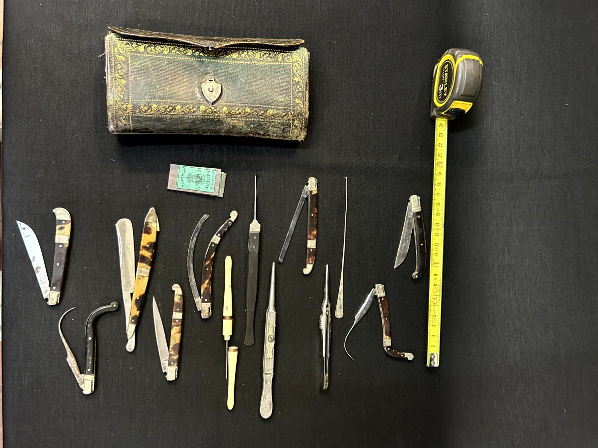 Trousse chirurgicale de voyage
