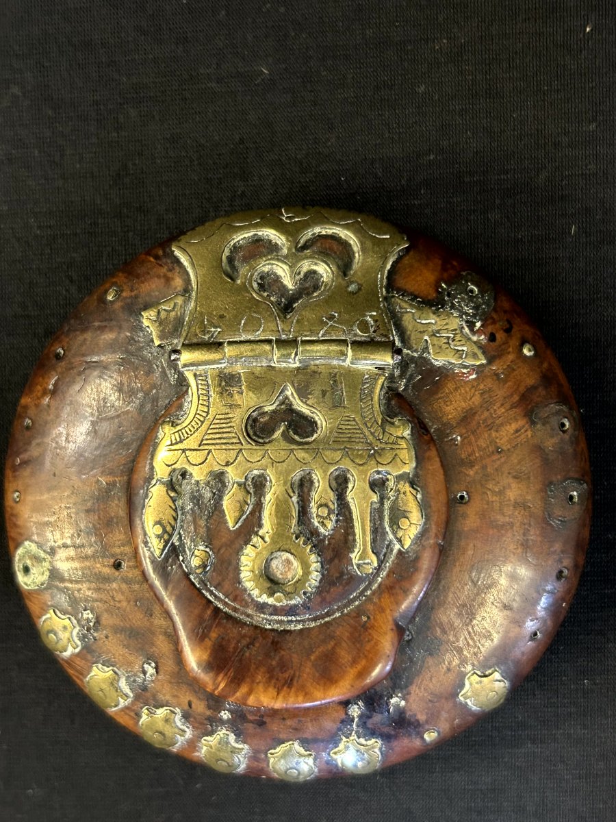 Wooden Snuff Box 