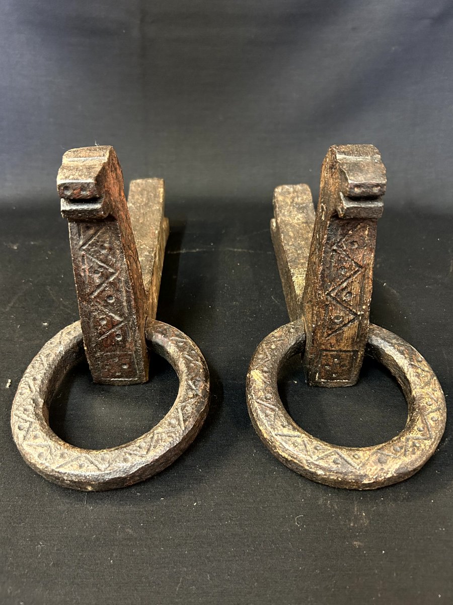 Pair Of Wrought Iron Rings-photo-2