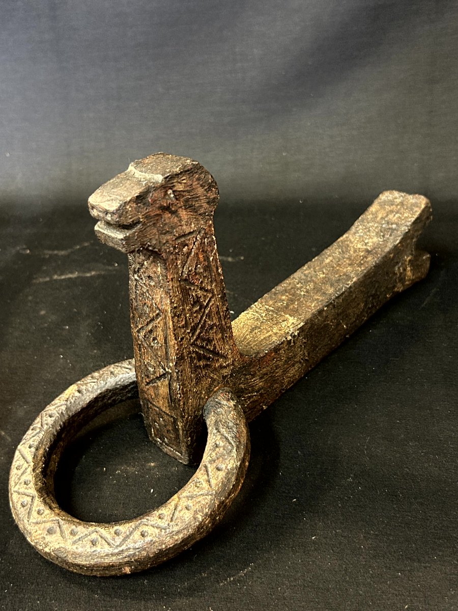 Pair Of Wrought Iron Rings-photo-3