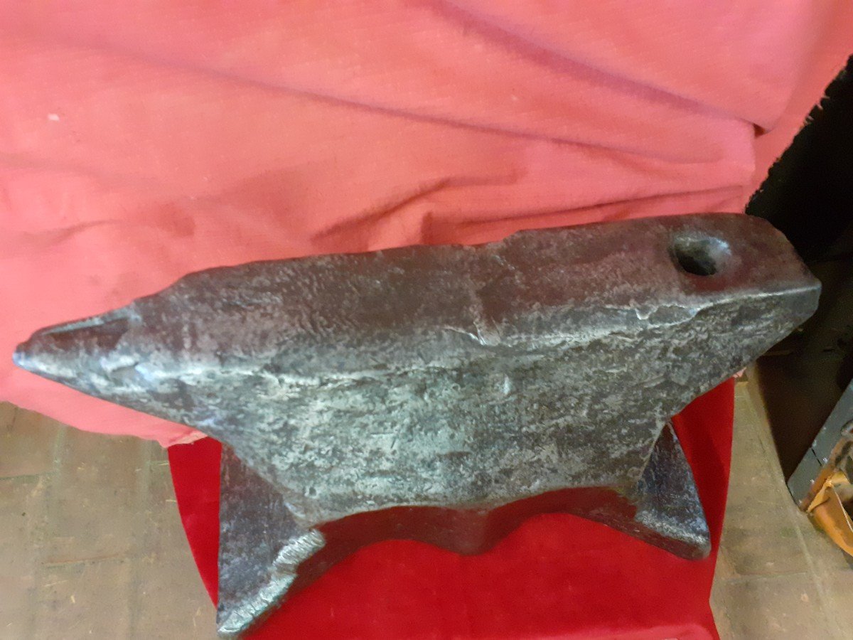 Wrought Iron Anvil-photo-2