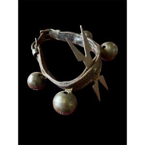 Instrument de torture en fer
