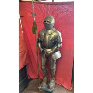 Armure de chevalier en fer forgé