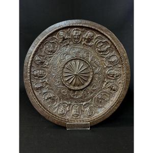 Assiette en fer forgé