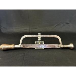 Wrought-iron Saw