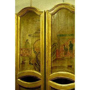 A Rare Pair Of Painted Wood Paneling Elements With Chinoiserie Scenes. Italy, 18th Century