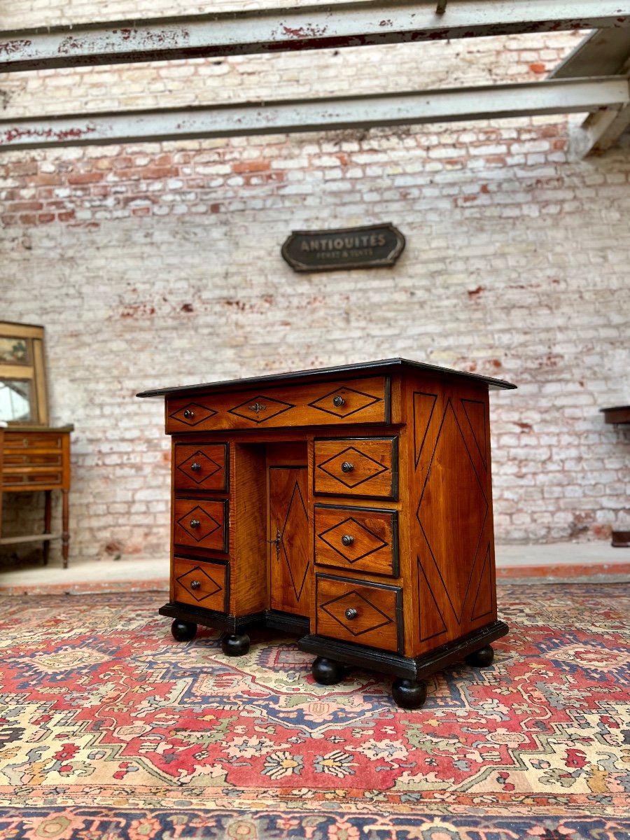 Bureau De Changer In Walnut And Blackened Wood Fillet Louis XIV Period End Of The XVII Eme Century-photo-4