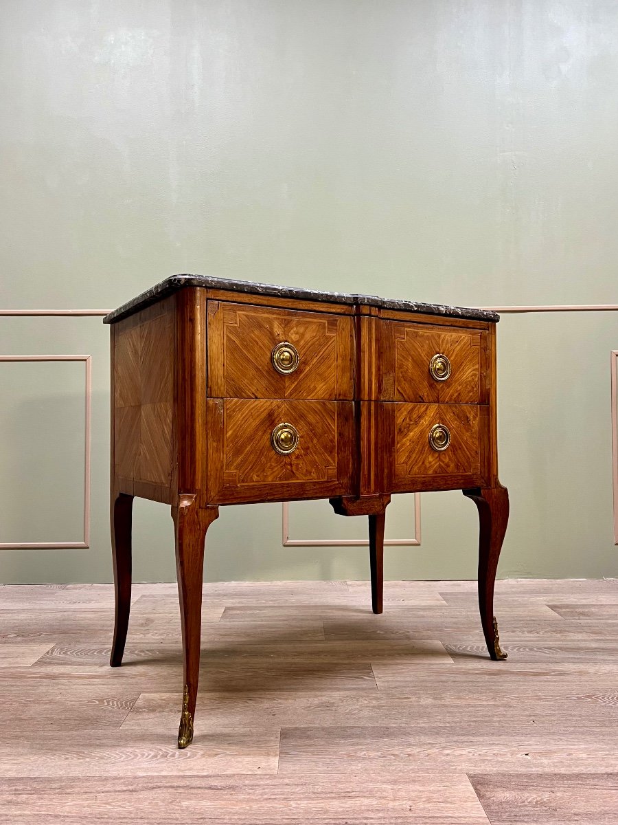 Sauté Dresser In Marquetry From Transition Period Stamped XVIII Eme Century 