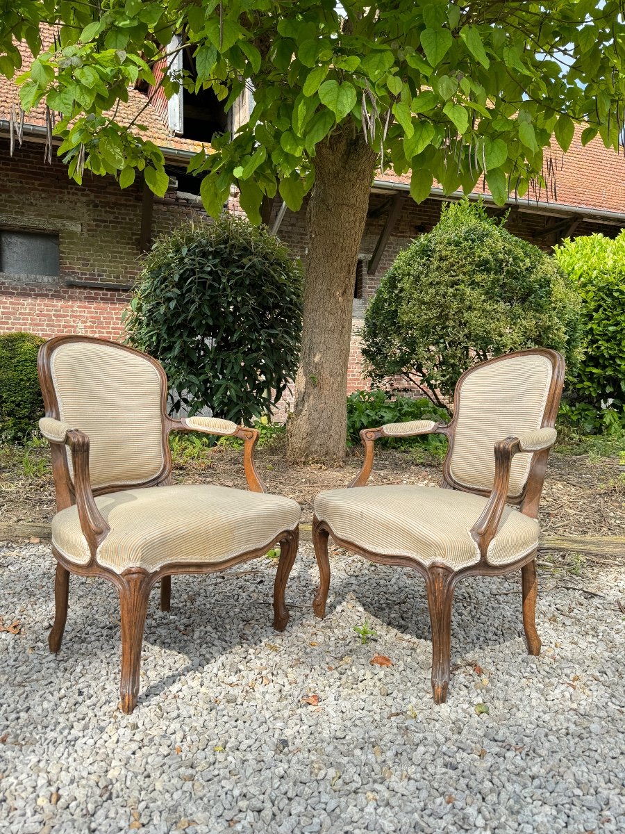 Paire De Fauteuil En Bois Naturel De Style Louis XV XIX Eme Siècle -photo-1