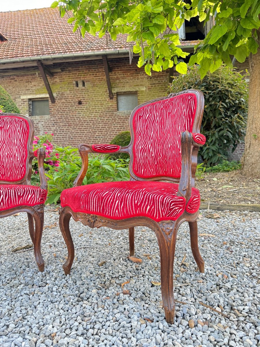 Amand Henri Pair Of Cabriolet Armchairs In Stamped Beech, Louis XV Period -photo-4
