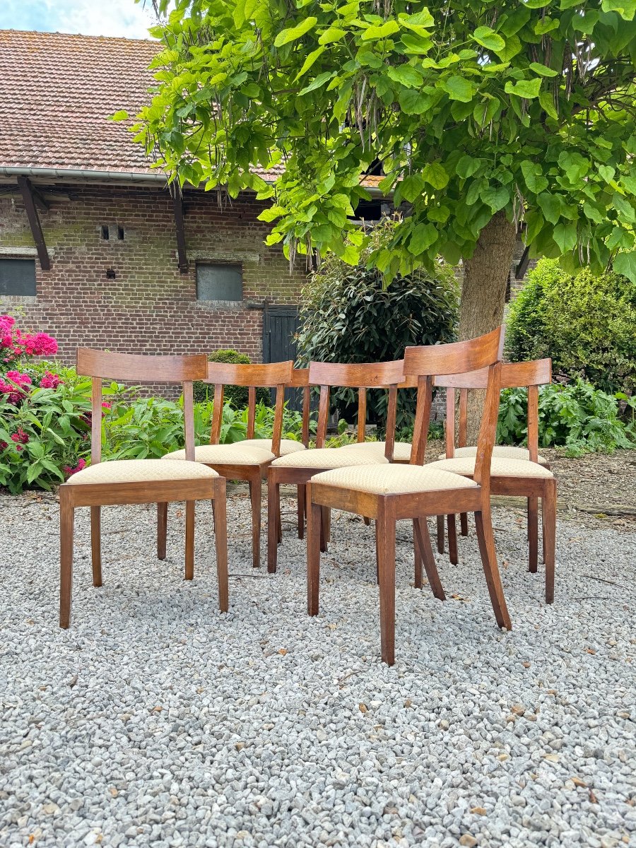 Suite De Huit Chaises En Acajou De Style Directoire XIX Eme Siècle 