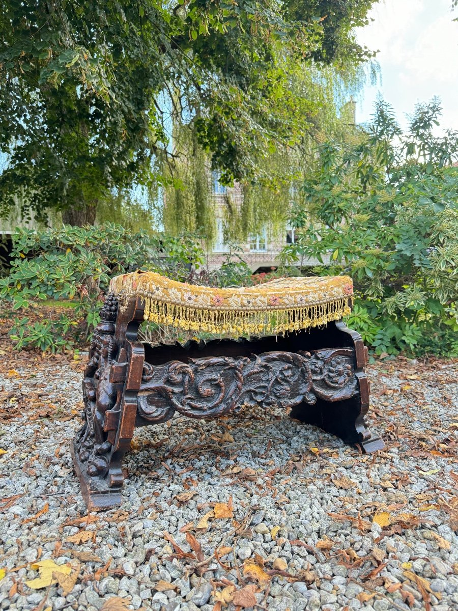 Tabouret En Chêne D’époque  Renaissance Italienne XVII Eme Siècle 