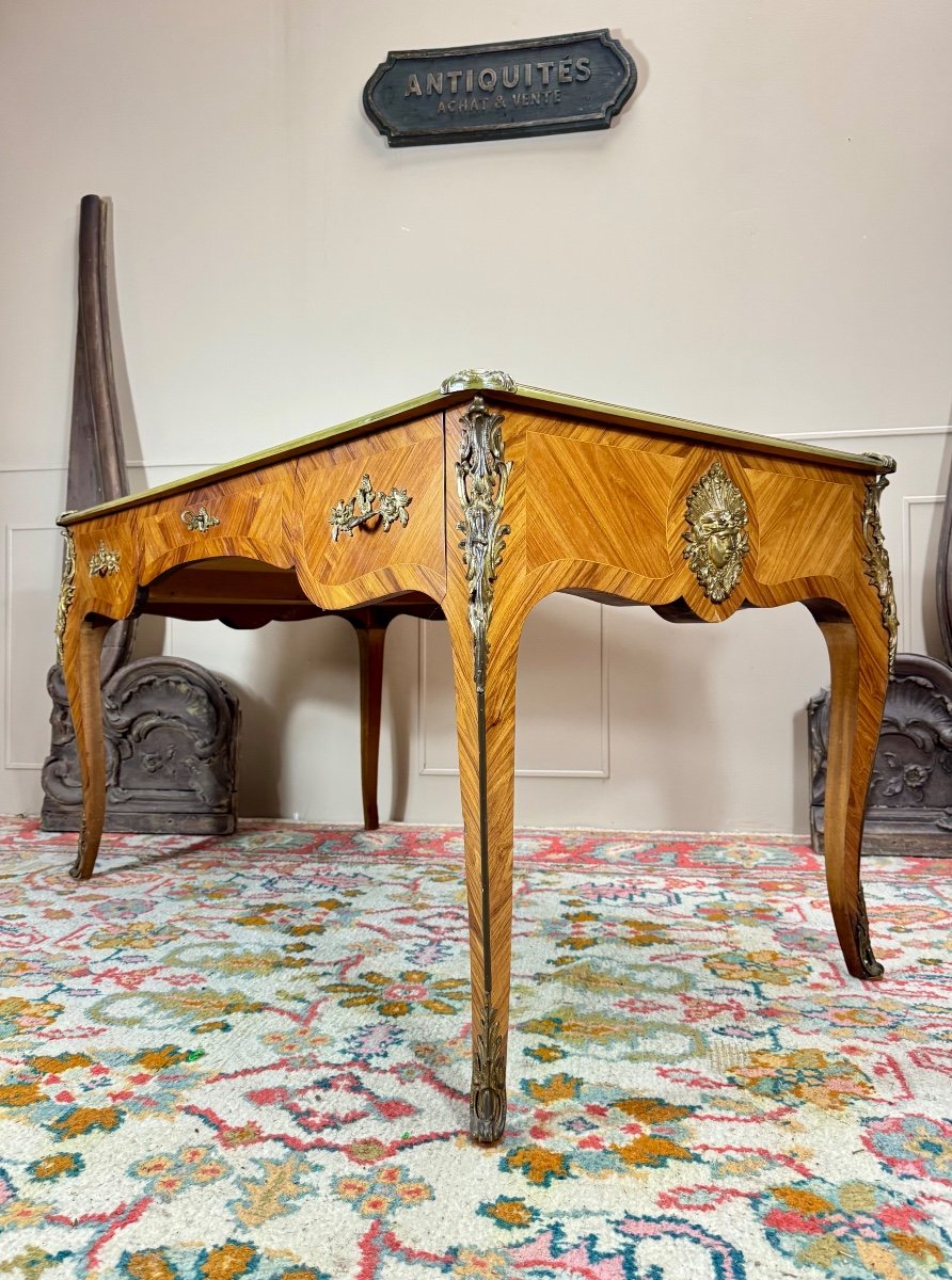 Bureau Plat En Marqueterie De Style Louis XV -photo-4