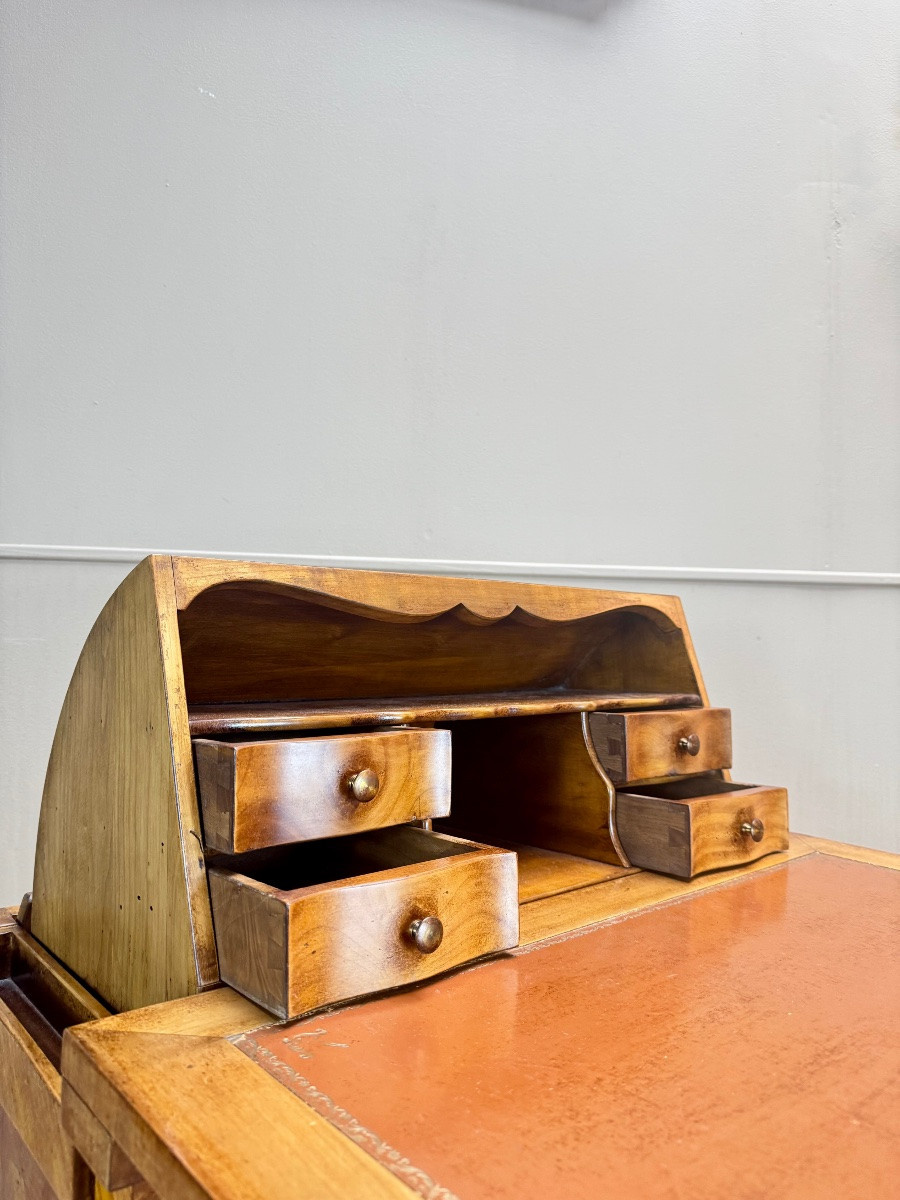 Capuchin Desk In Louis XV Style Marquetry, Faubourg Work, Stamped -photo-2
