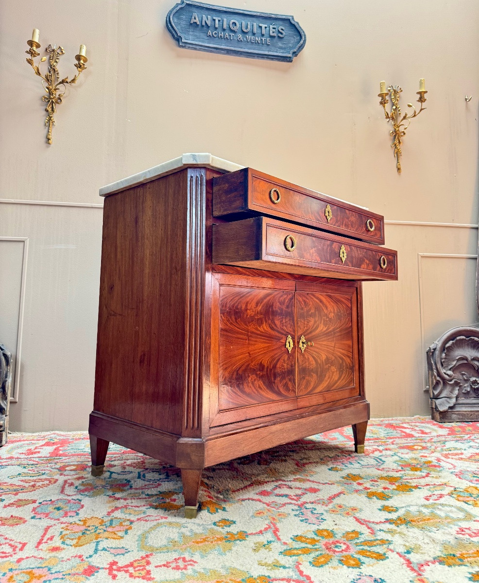 Buffet en acajou flammé d’époque directoire XVIII eme siècle -photo-2