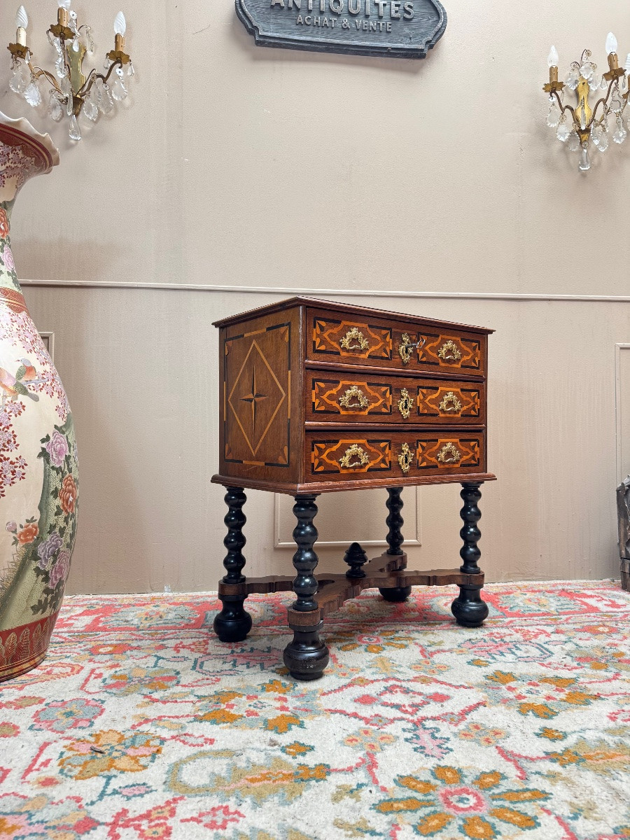 Cabinet sur piètement en chêne d’époque Louis XIV XVII eme siècle -photo-2