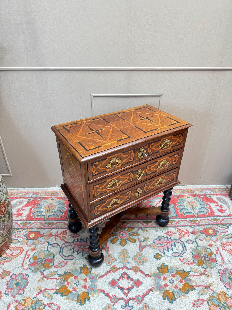 Cabinet sur piètement en chêne d’époque Louis XIV XVII eme siècle -photo-2