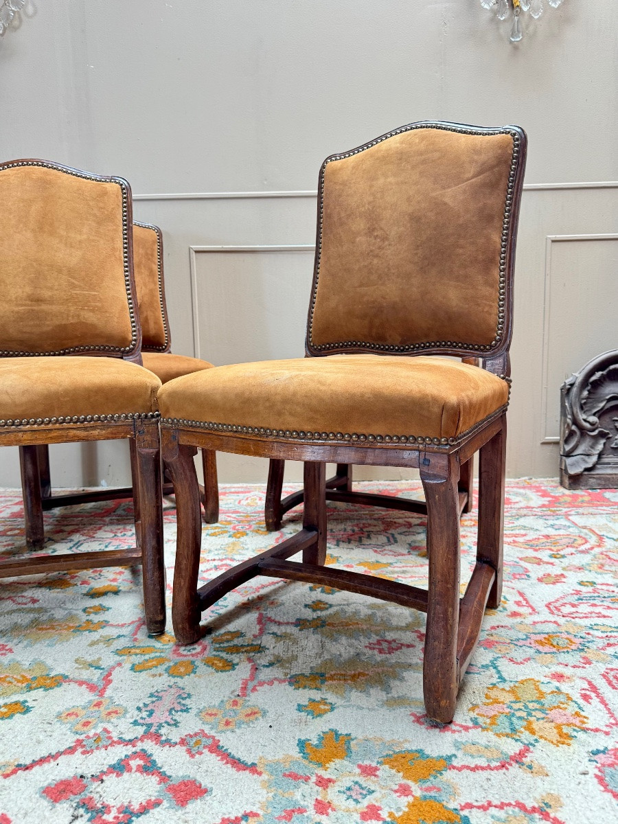 AVISSE Jean Suite de quatre chaises en noyer XVIII eme siècle -photo-5