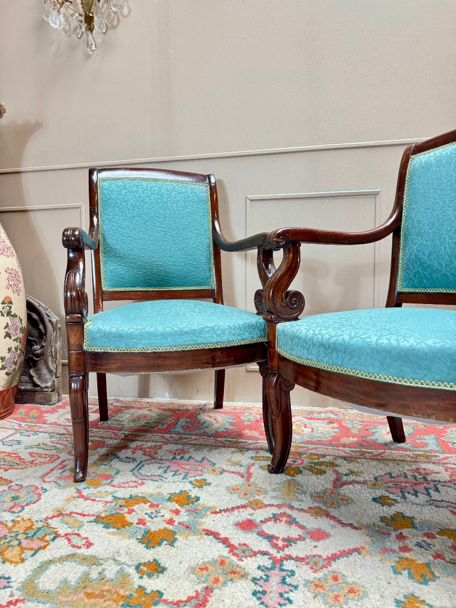 Pair Of Mahogany Armchairs From The 19th Century Restoration Period -photo-3