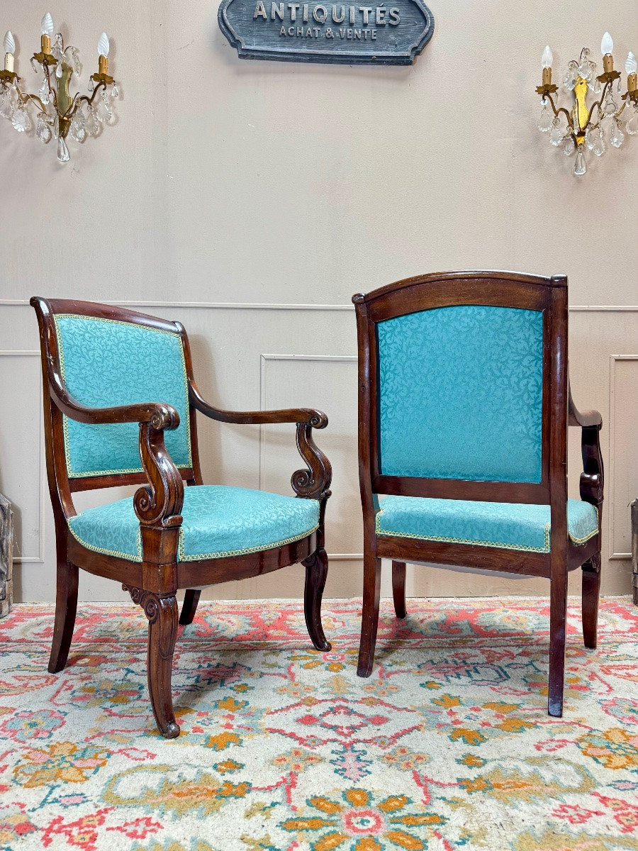 Pair Of Mahogany Armchairs From The 19th Century Restoration Period -photo-3